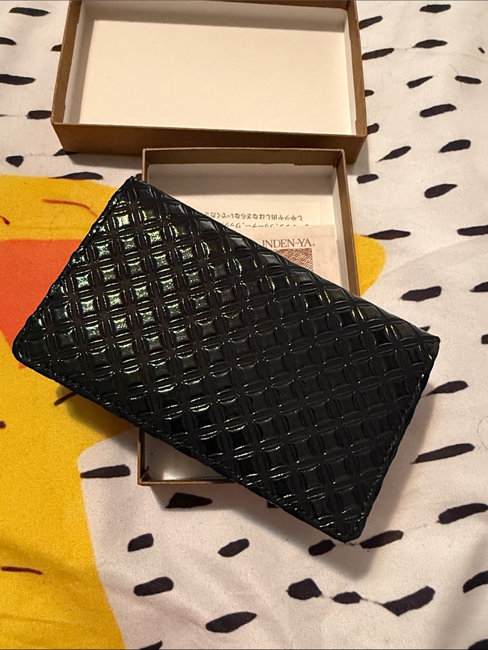 Classic Black Woven Patent unisex Wallet - inden
